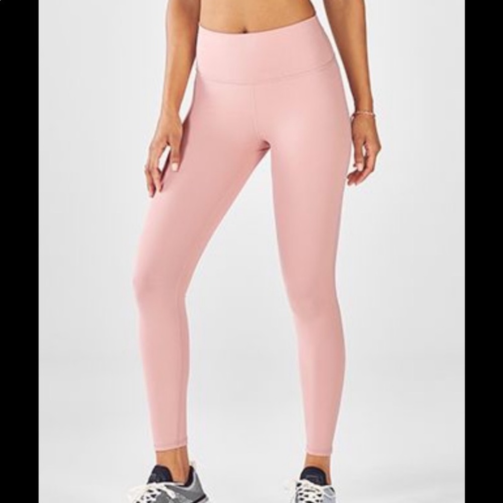NWOT Fabletics Powerhold Leggings